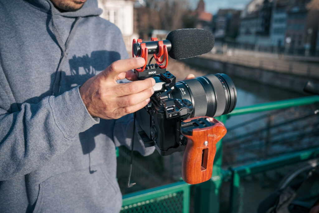 Martin Faure vidéaste freelance vous accompagne dans la conception de votre projet vidéo